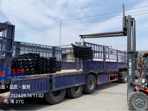 裝車(chē)發(fā)貨，是每一個(gè)期待的開(kāi)始